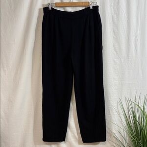 St. John Basics Santana Knit Pleated Pocket Pants